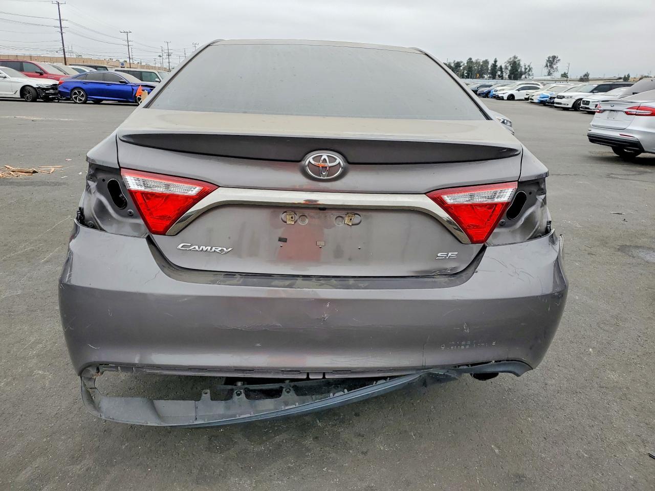 2017 TOYOTA CAMRY