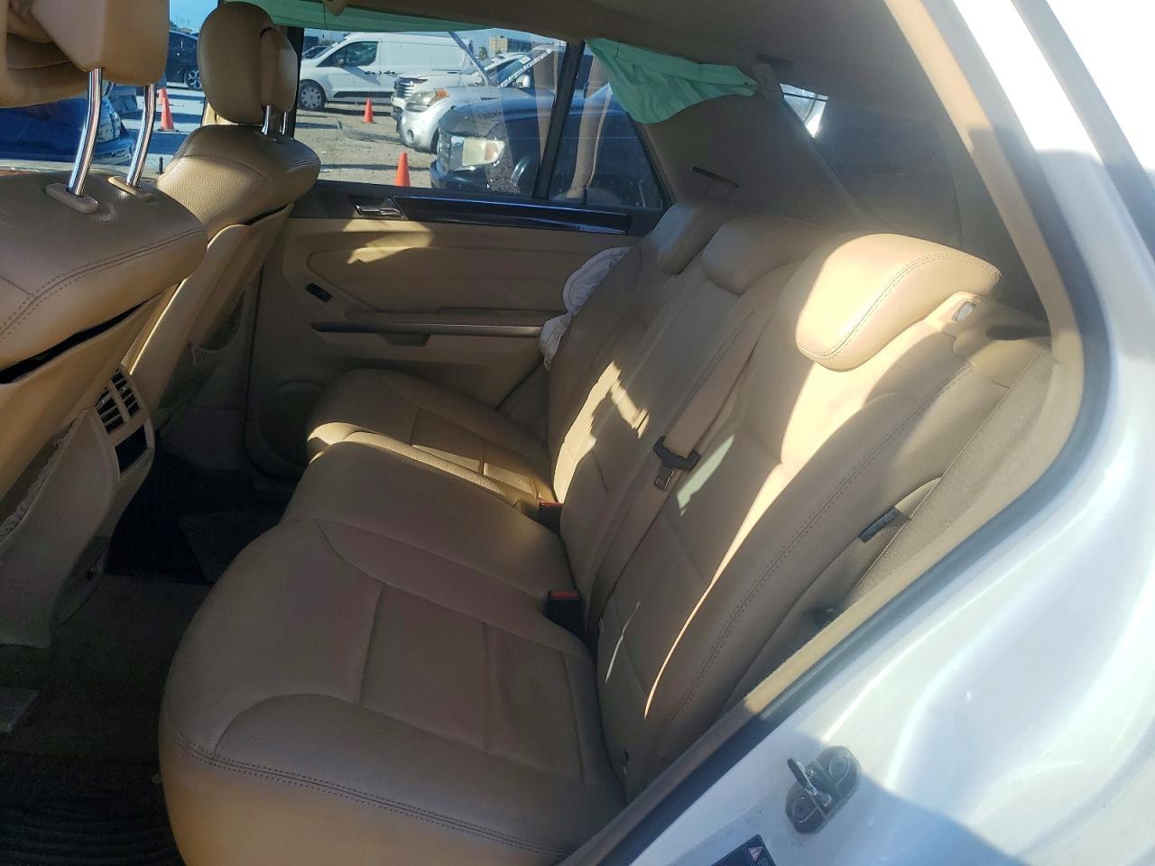 2011 MERCEDES-BENZ ML-Class