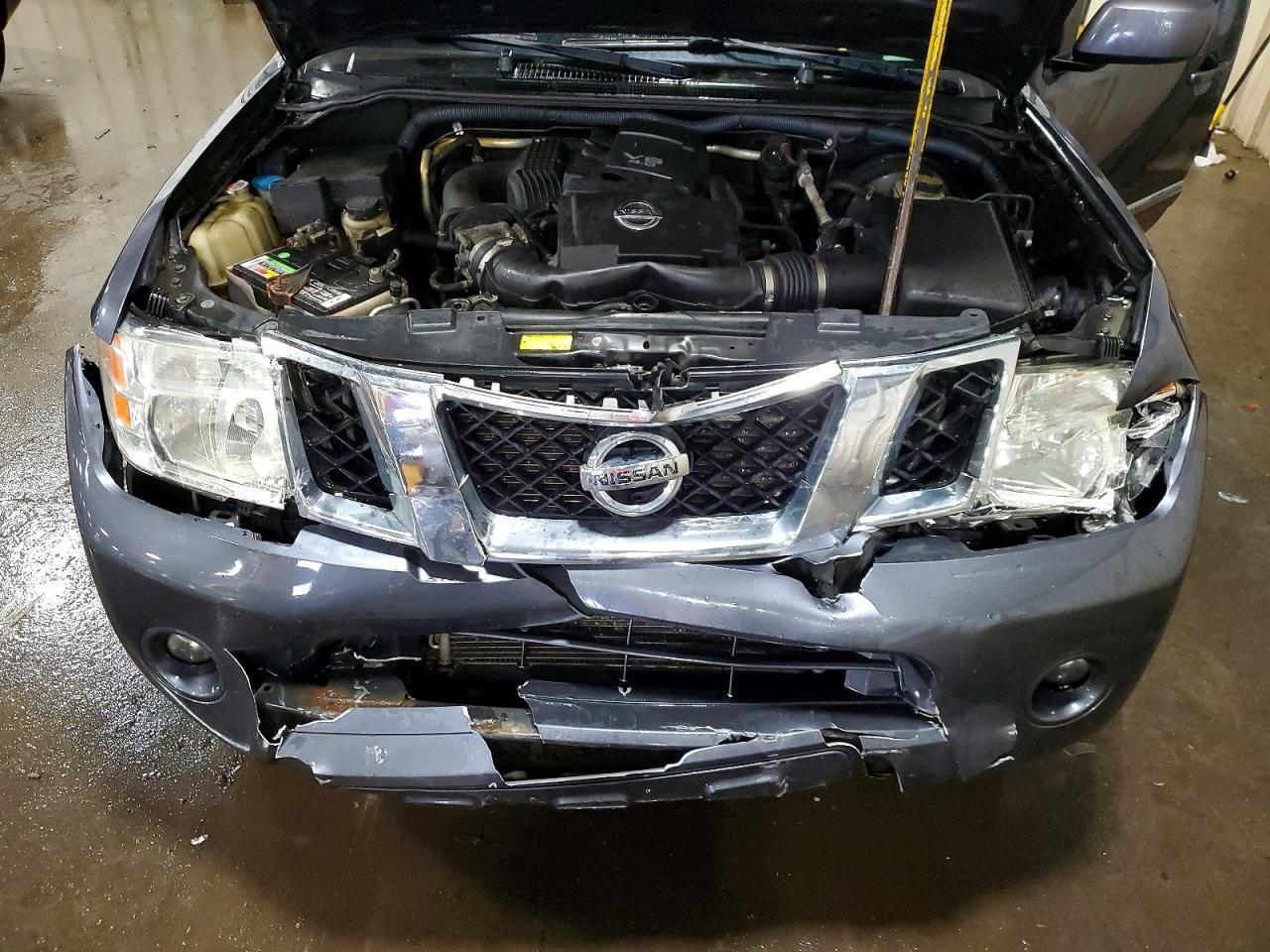 2011 NISSAN PATHFINDER