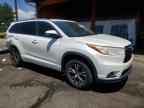 2016 TOYOTA HIGHLANDER