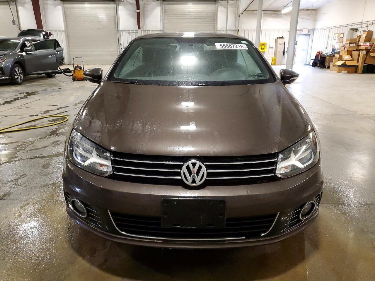 2013 VOLKSWAGEN EOS