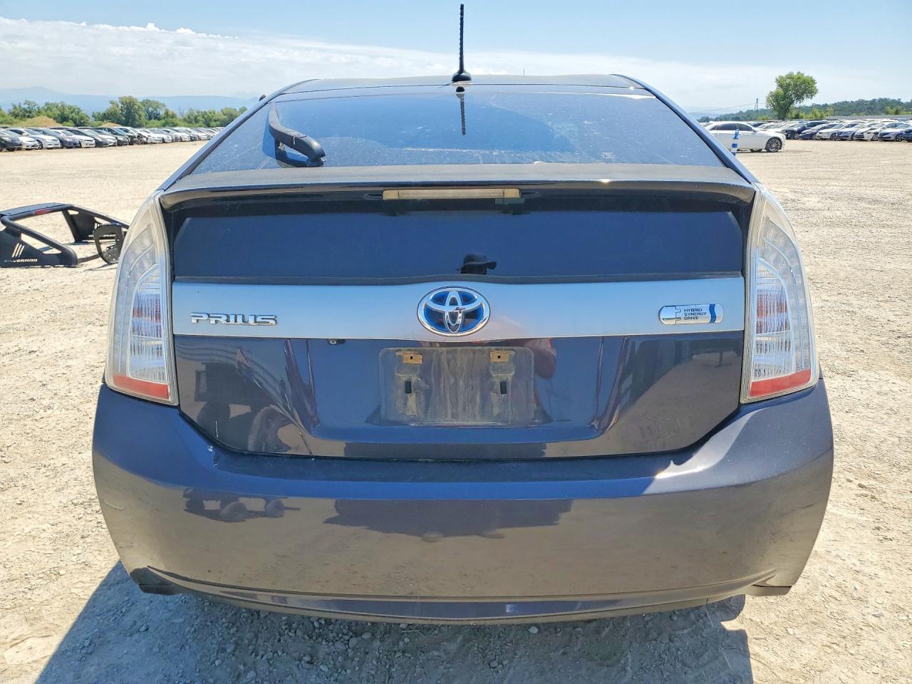 2014 TOYOTA Prius Plug-In