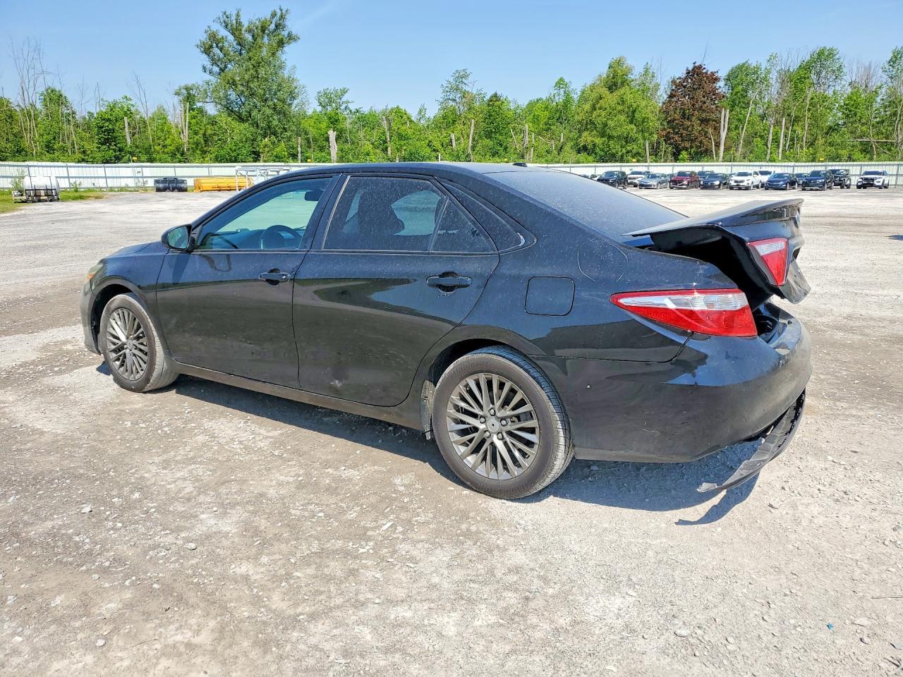 2015 TOYOTA CAMRY