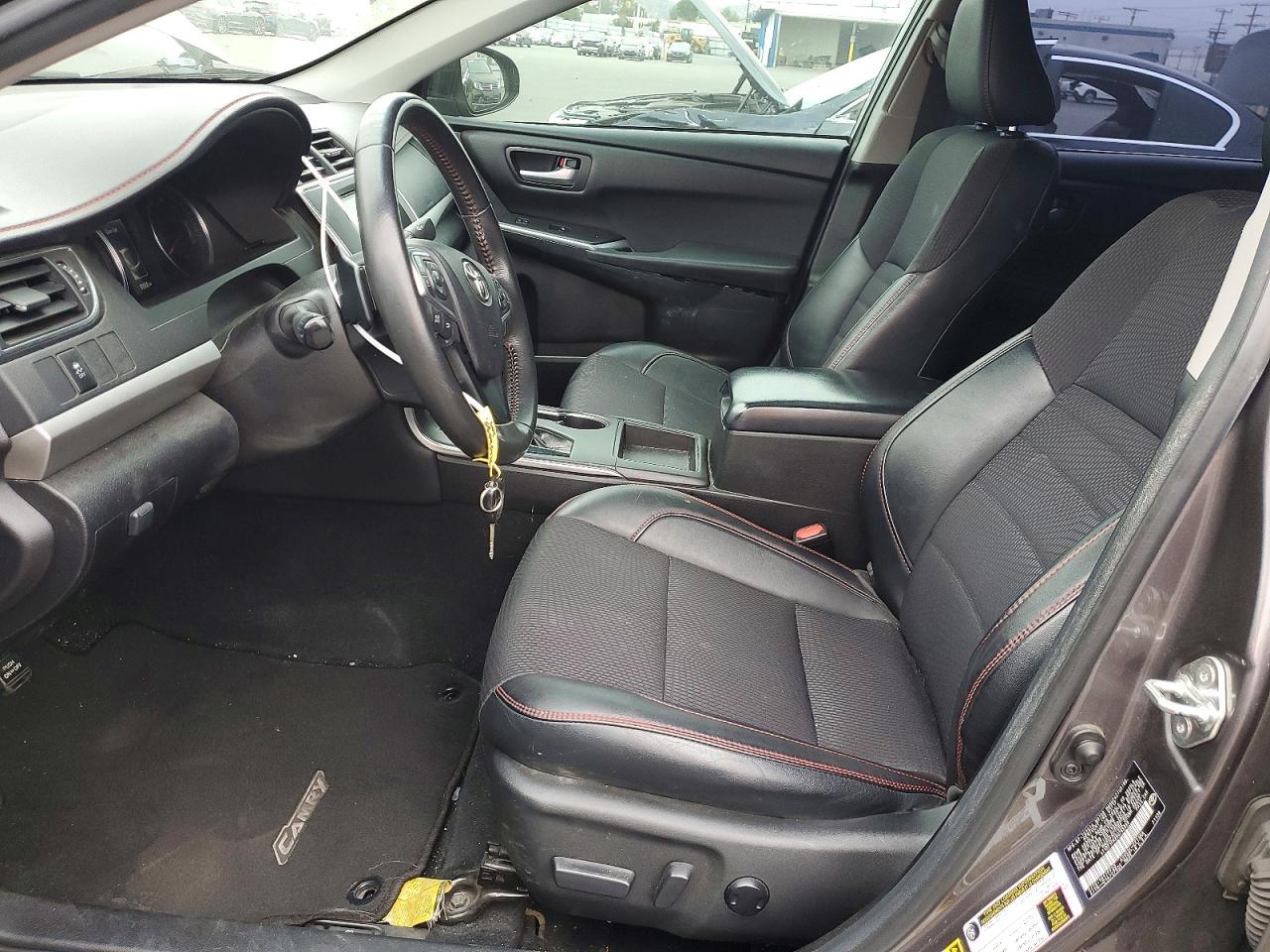2017 TOYOTA CAMRY