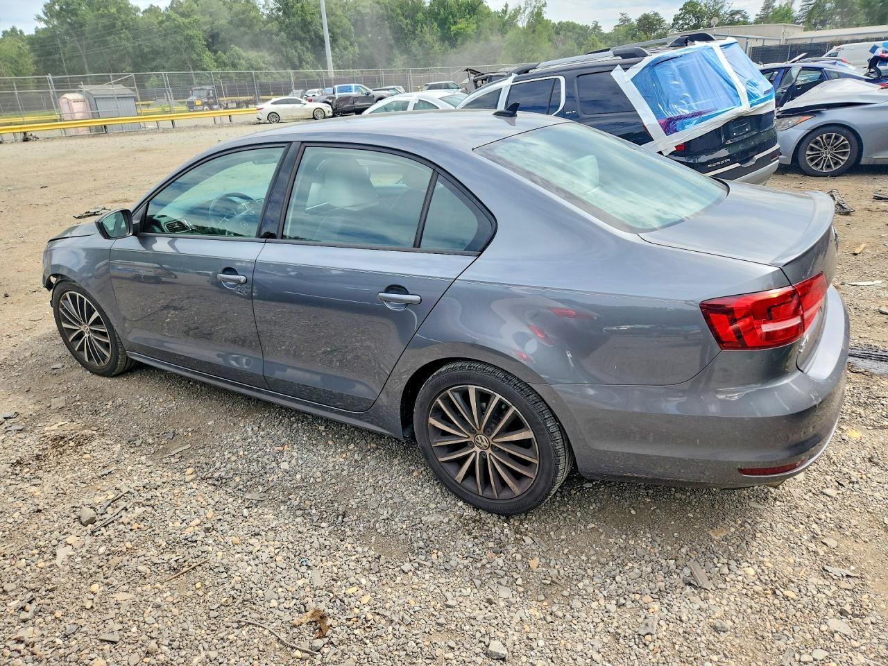 2015 VOLKSWAGEN JETTA
