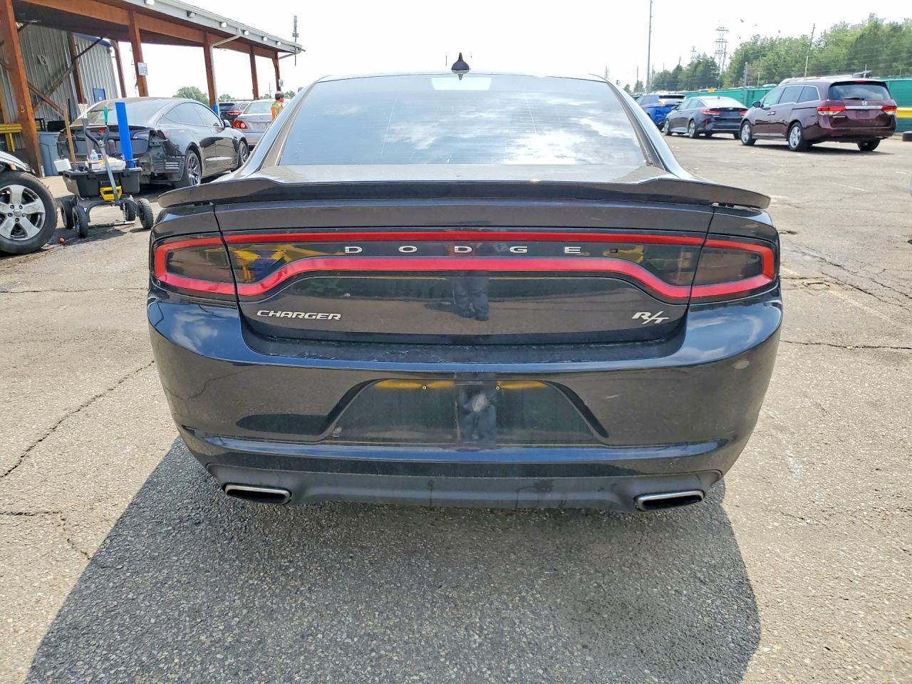 2015 DODGE CHARGER