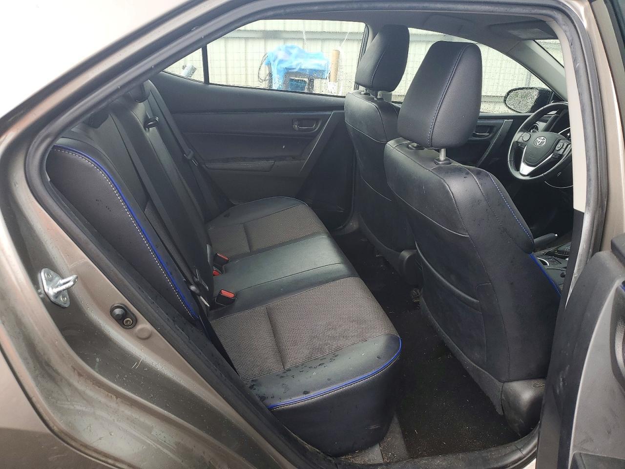2017 TOYOTA COROLLA