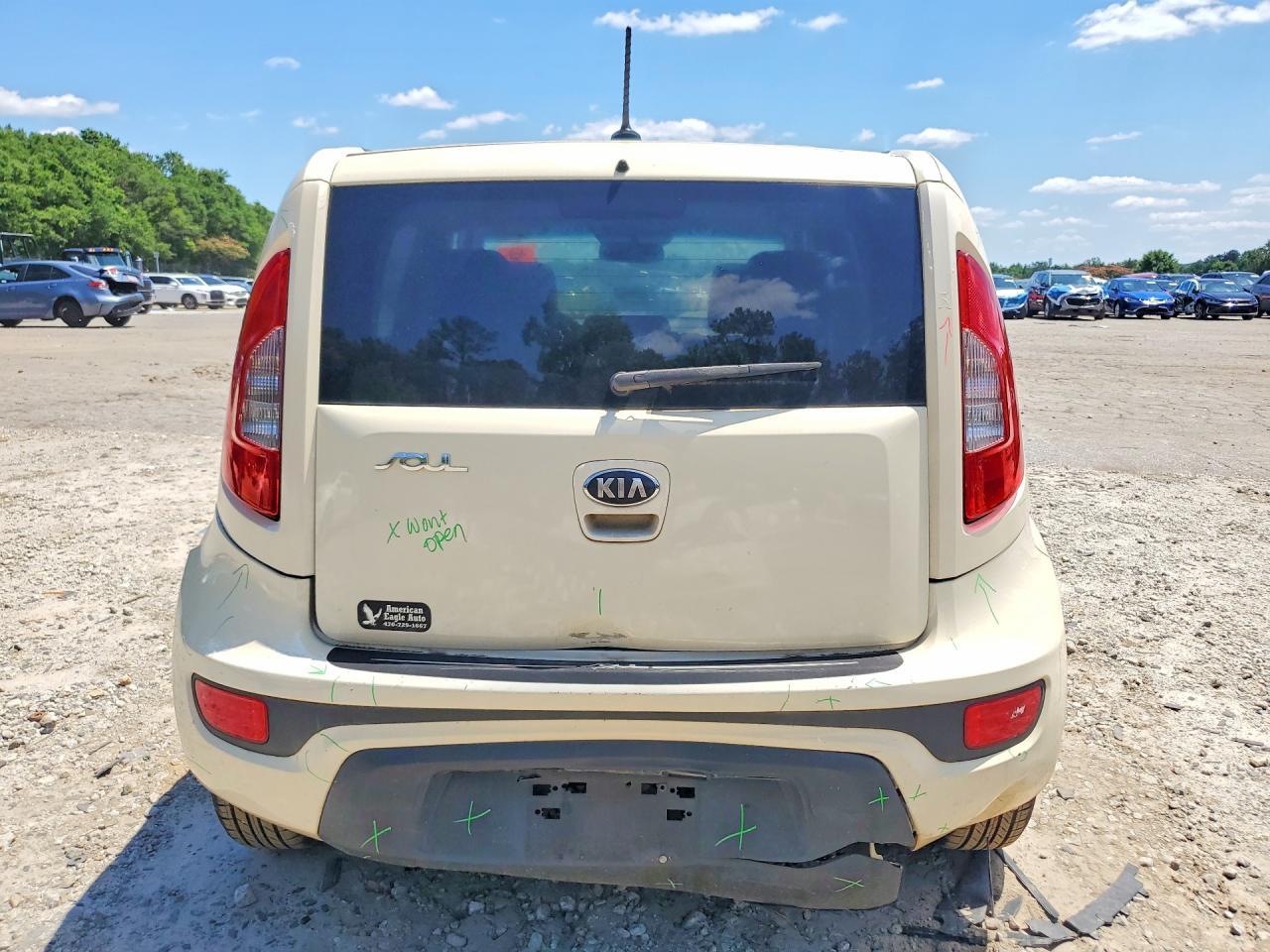 2013 KIA SOUL