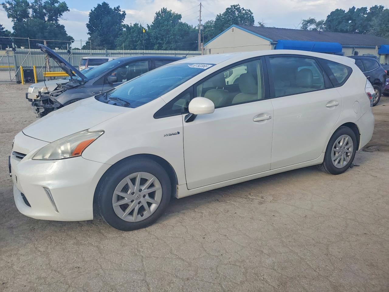 2012 TOYOTA PRIUS V