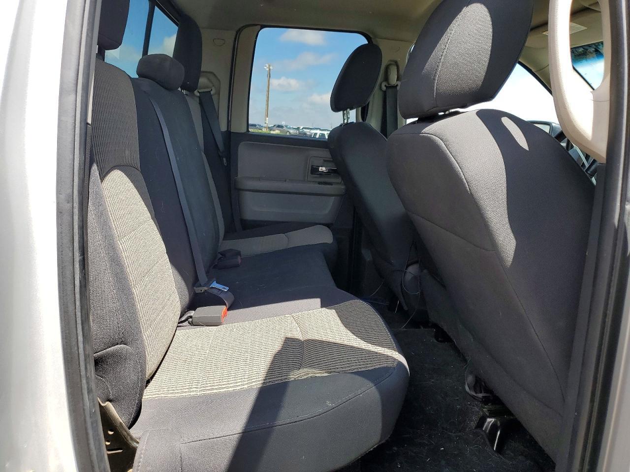 2011 DODGE RAM 1500