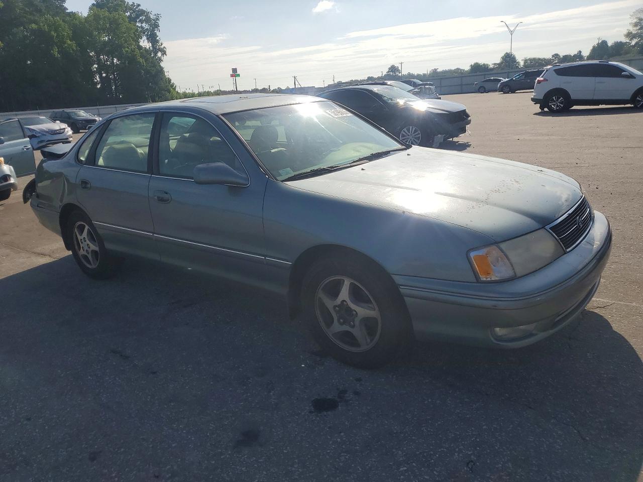 1999 TOYOTA Avalon