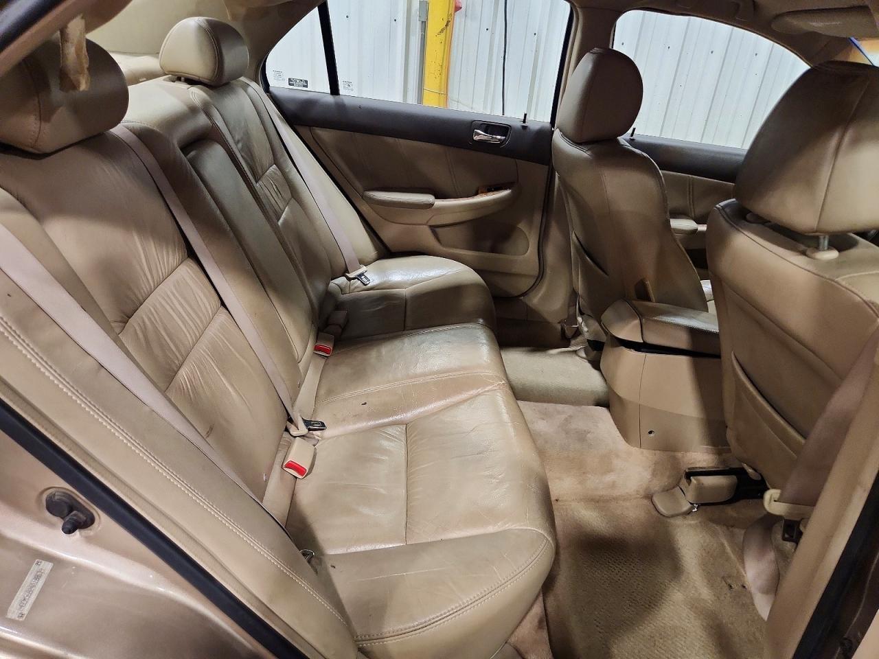 2004 HONDA ACCORD