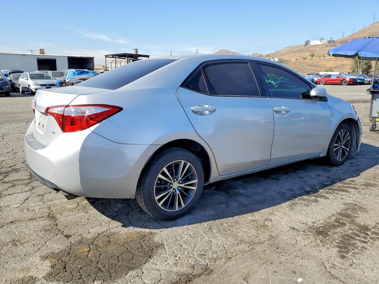 2016 TOYOTA COROLLA