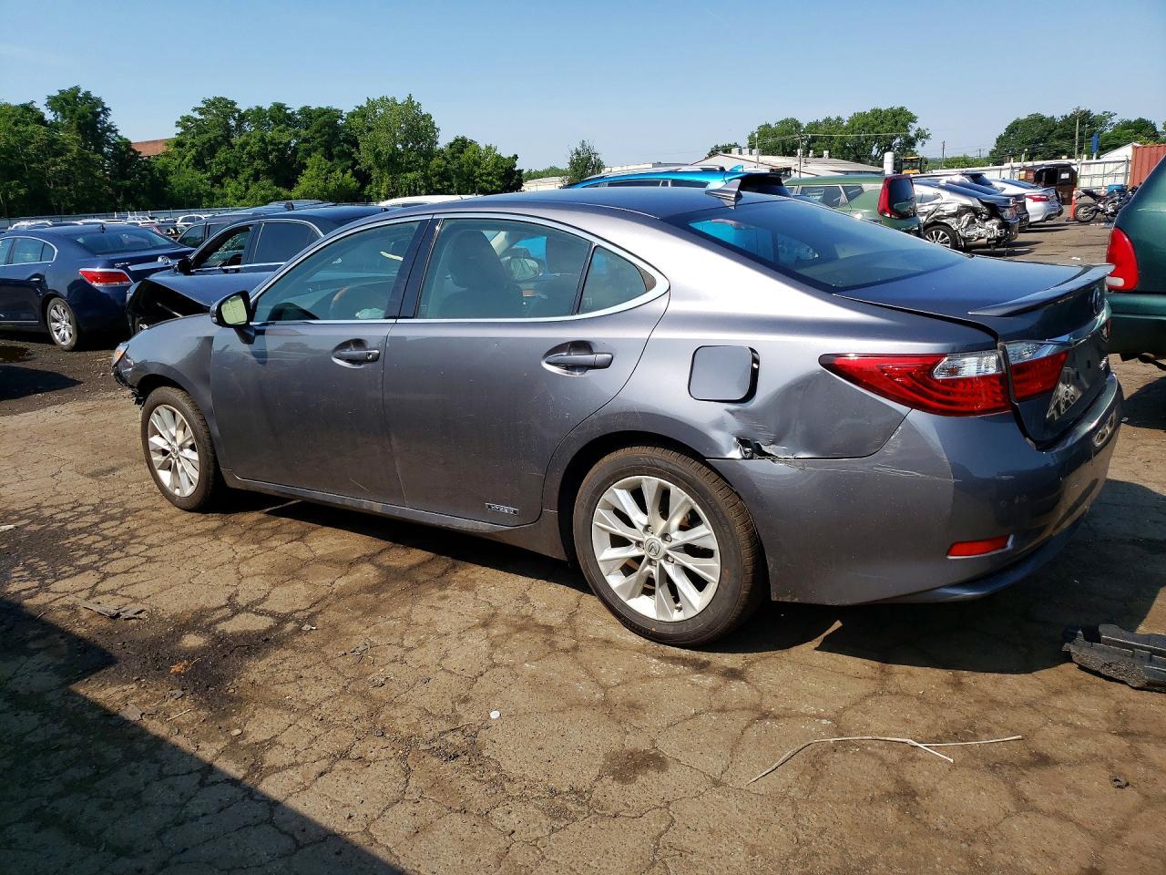 2013 LEXUS ES 300H