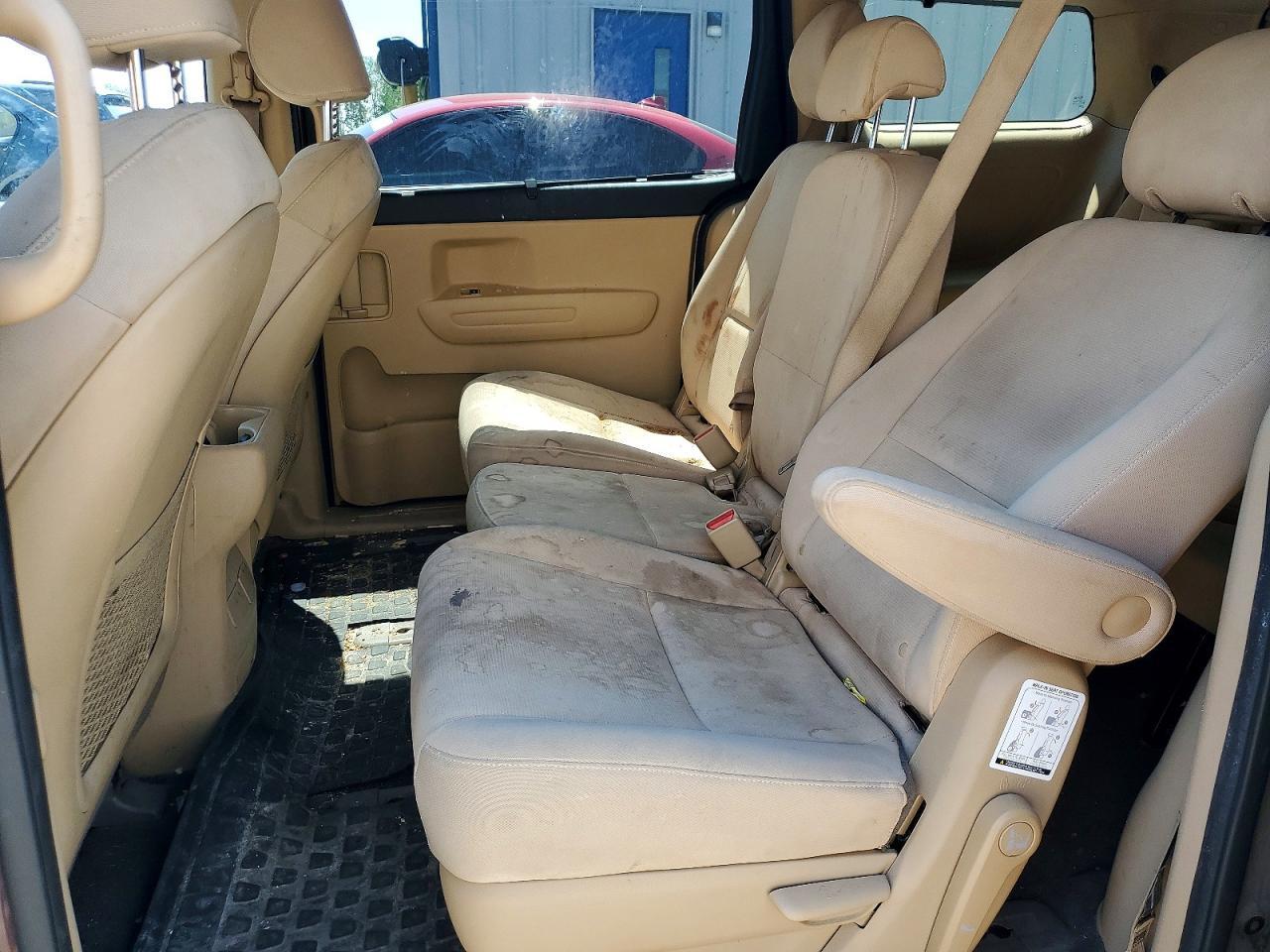 2015 KIA SEDONA