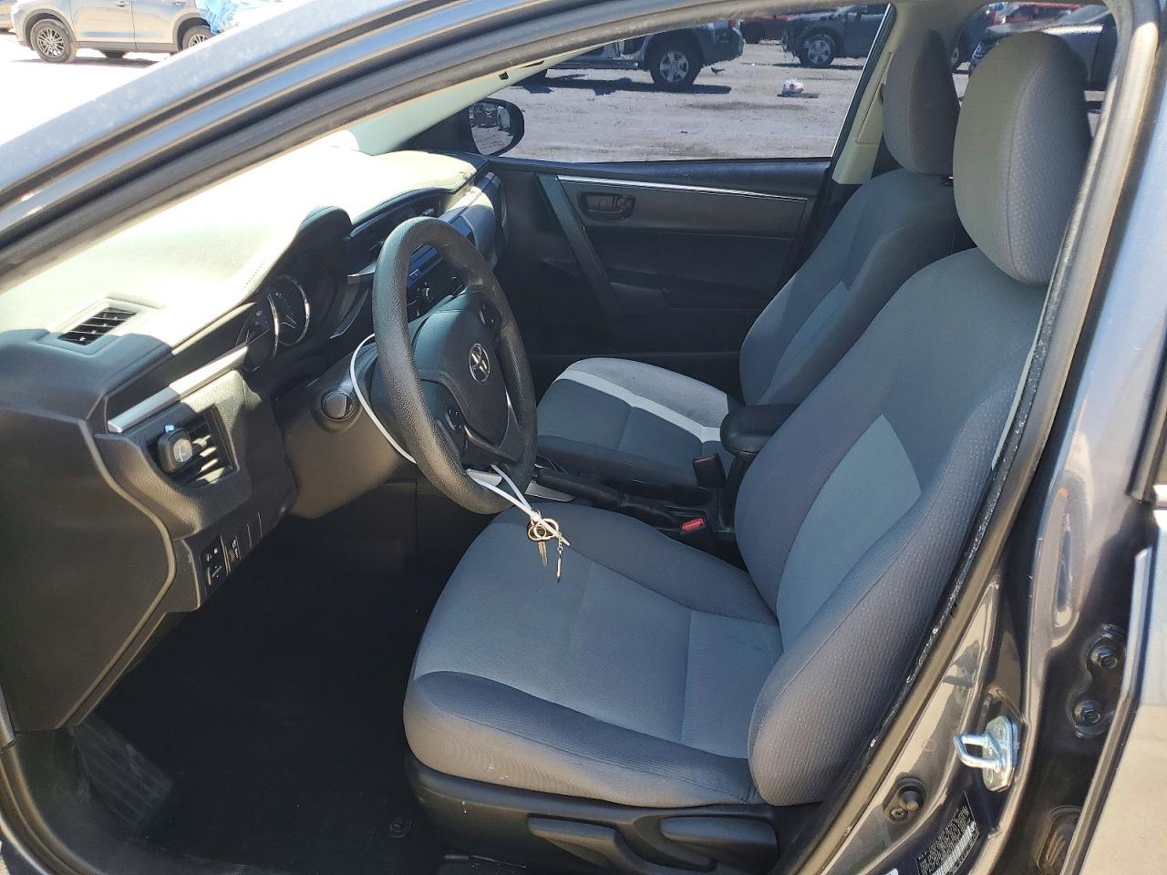 2015 TOYOTA COROLLA