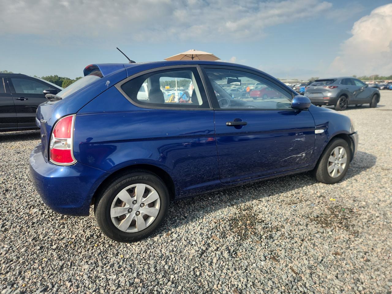 2010 HYUNDAI ACCENT