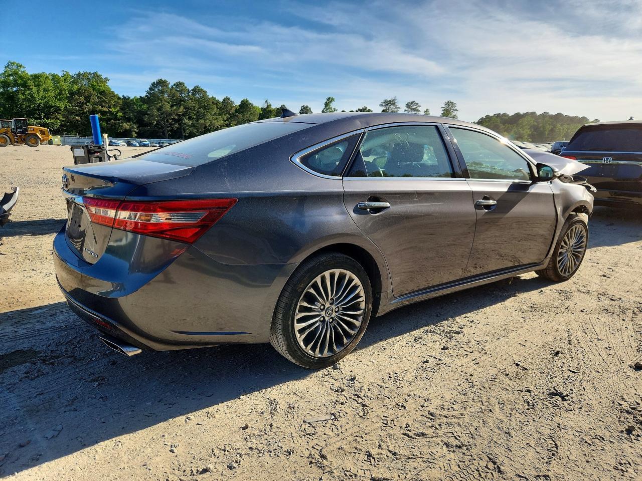 2016 TOYOTA Avalon