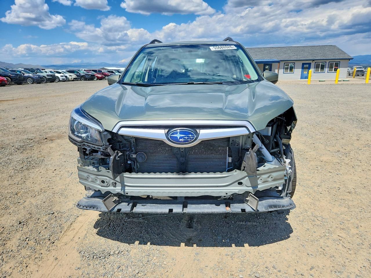 2020 SUBARU FORESTER