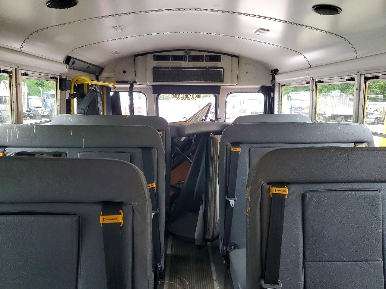 2011 CHEVROLET EXPRESS 2500