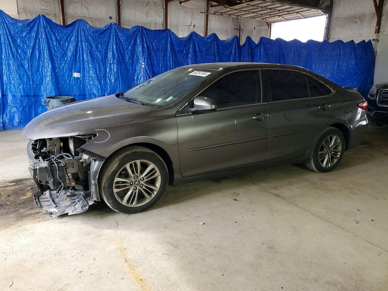 2016 TOYOTA CAMRY