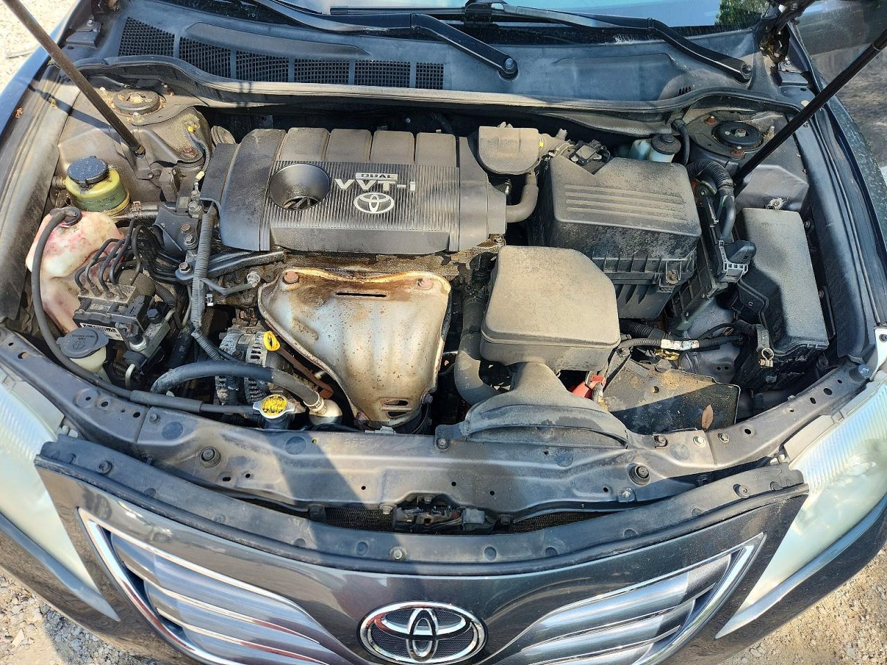 2010 TOYOTA CAMRY