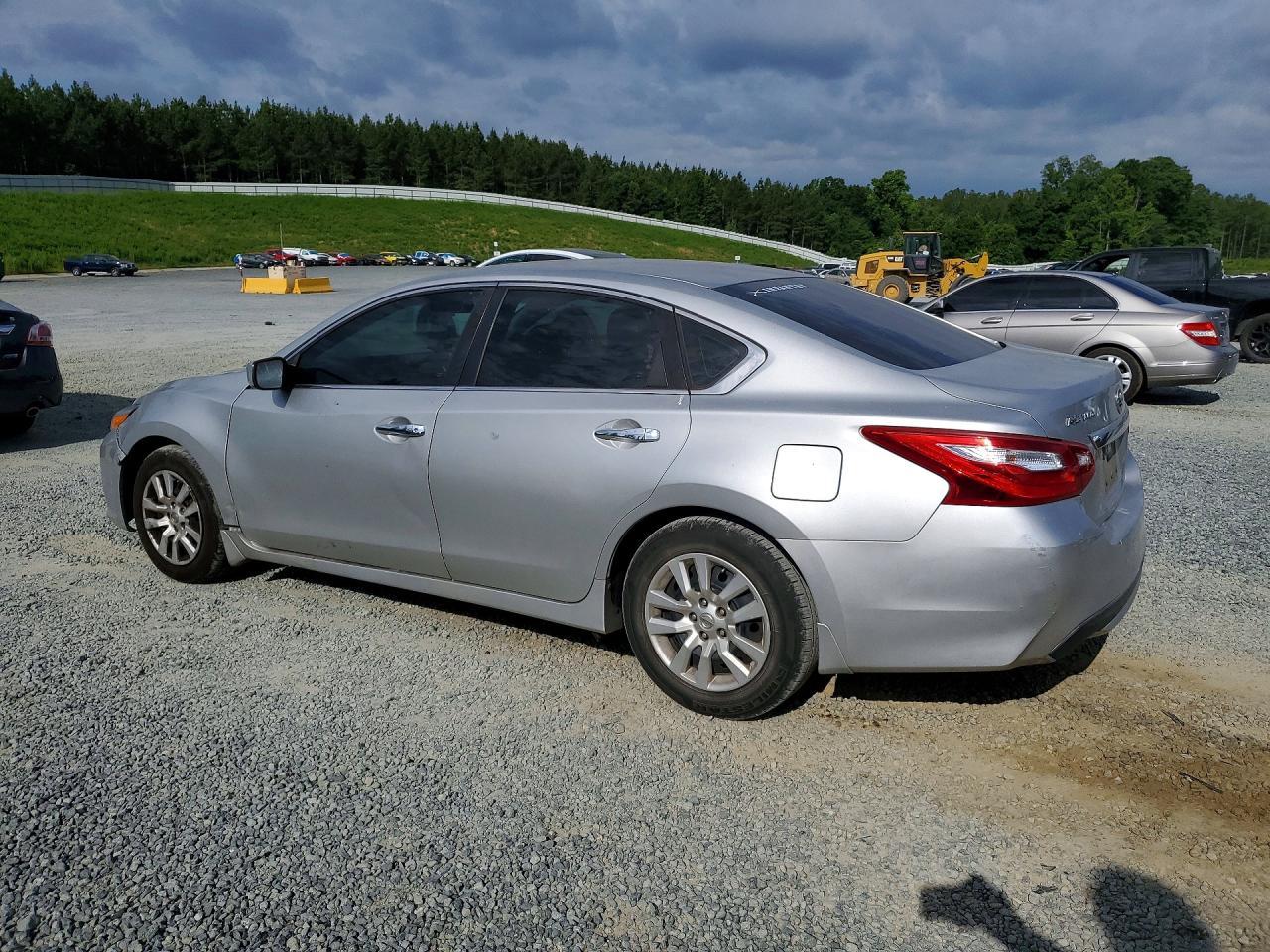 2017 NISSAN ALTIMA
