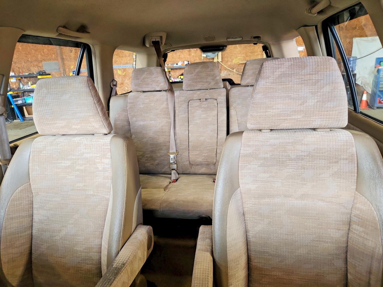 2004 HONDA CR-V