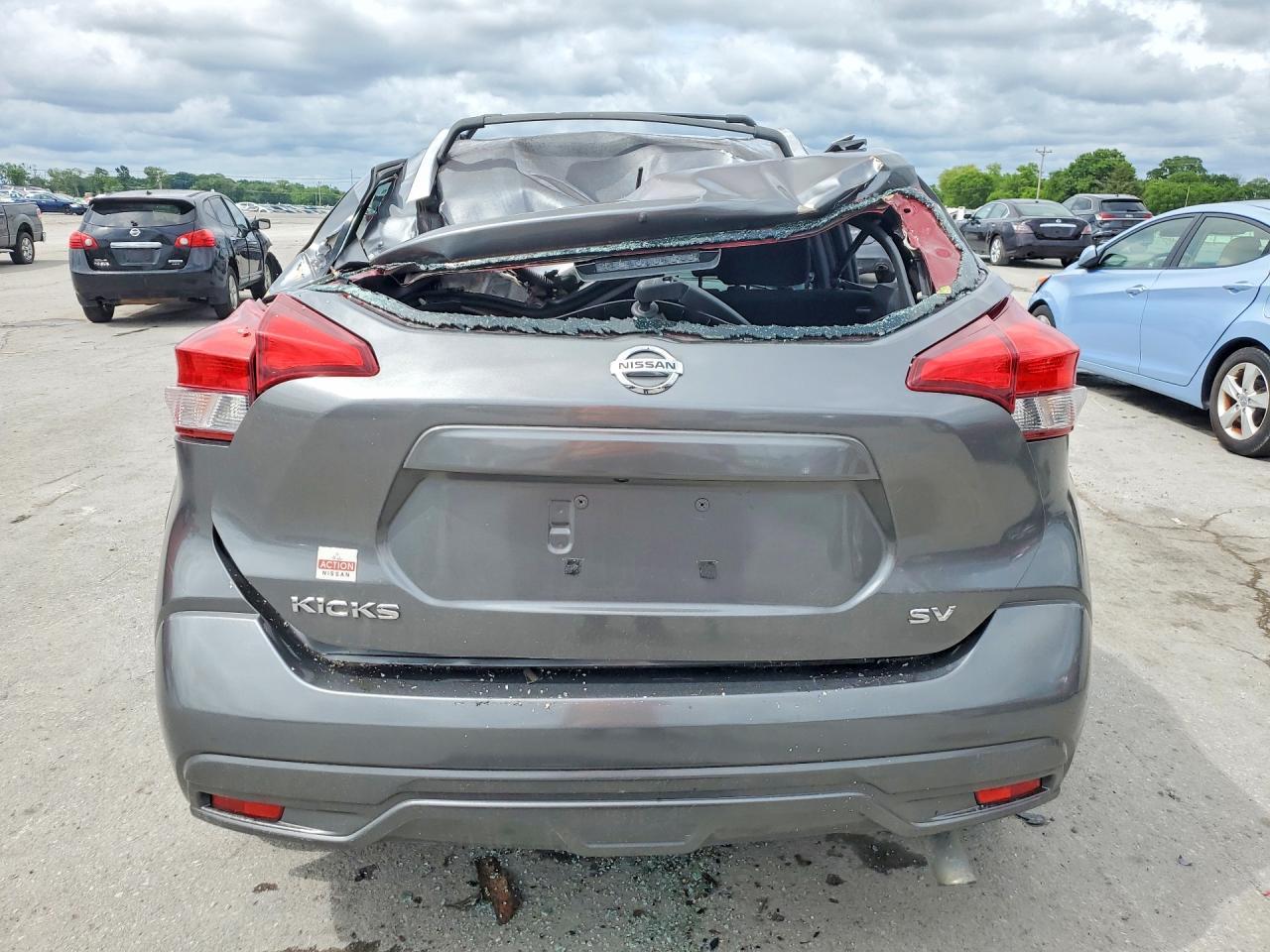 2019 NISSAN KICKS