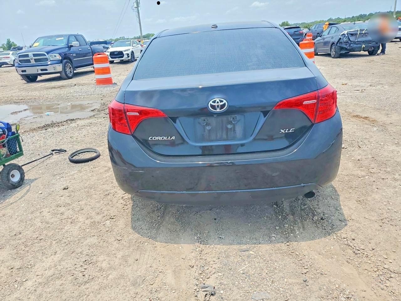 2018 TOYOTA COROLLA