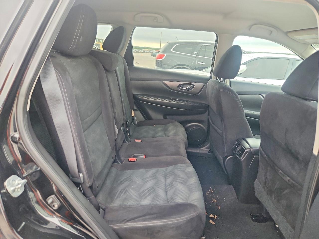 2014 NISSAN ROGUE