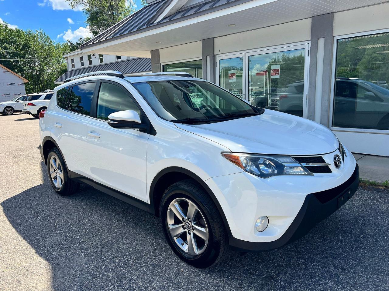 2015 TOYOTA RAV4