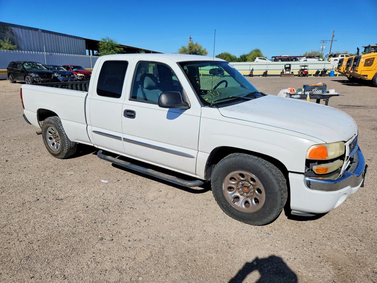 2005 GMC Sierra