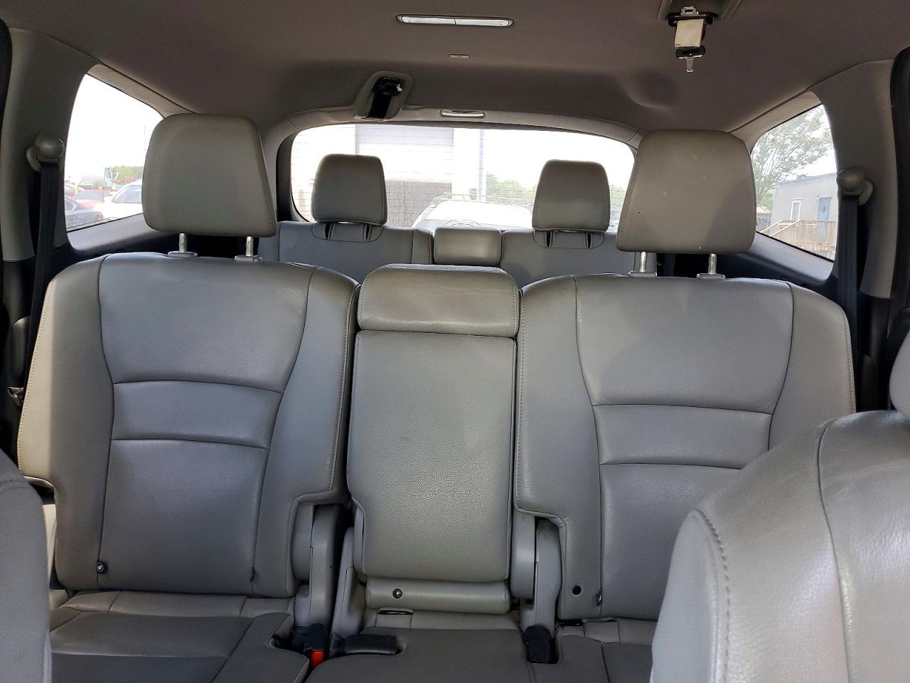 2016 HONDA PILOT