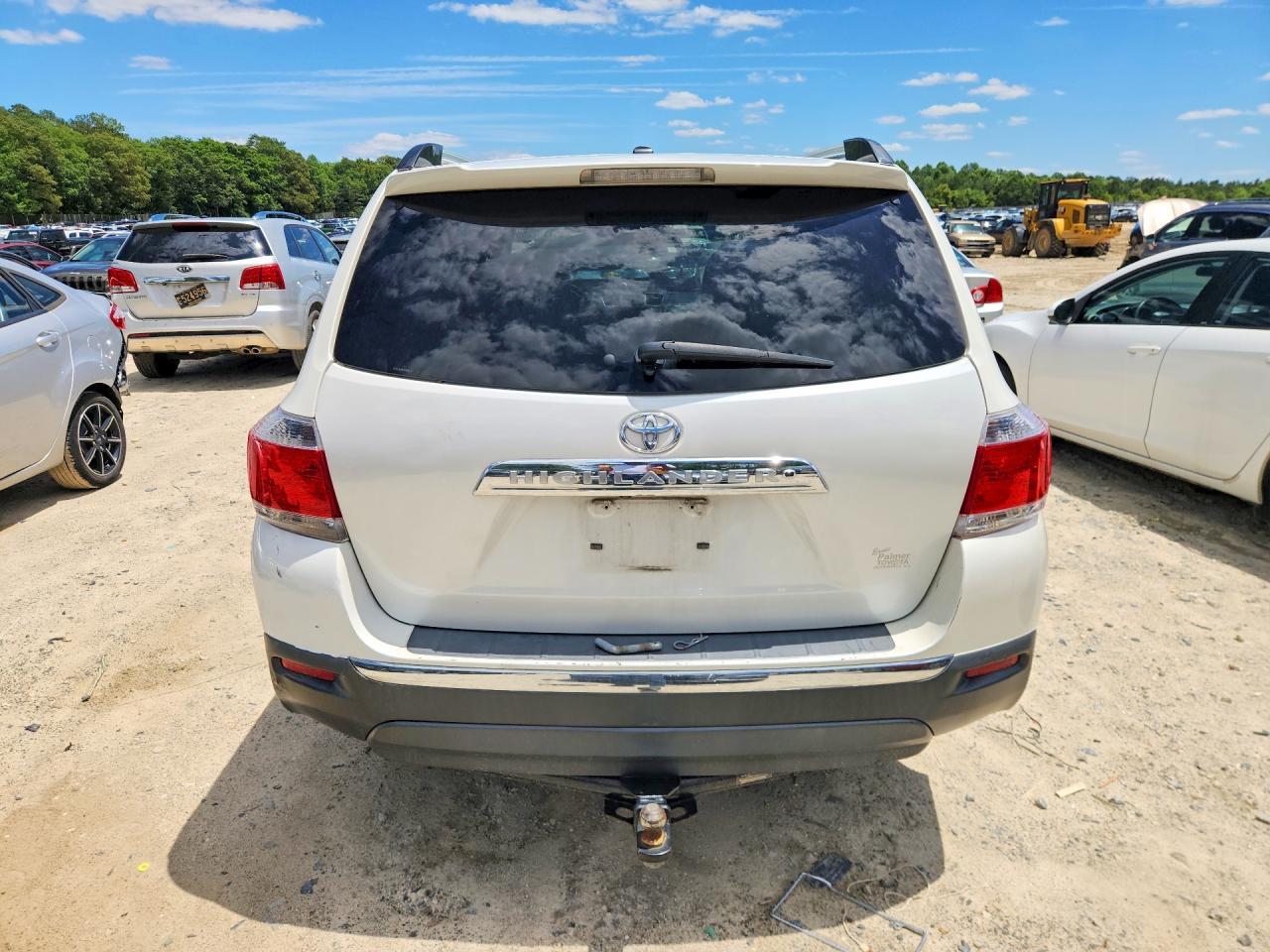 2012 TOYOTA HIGHLANDER