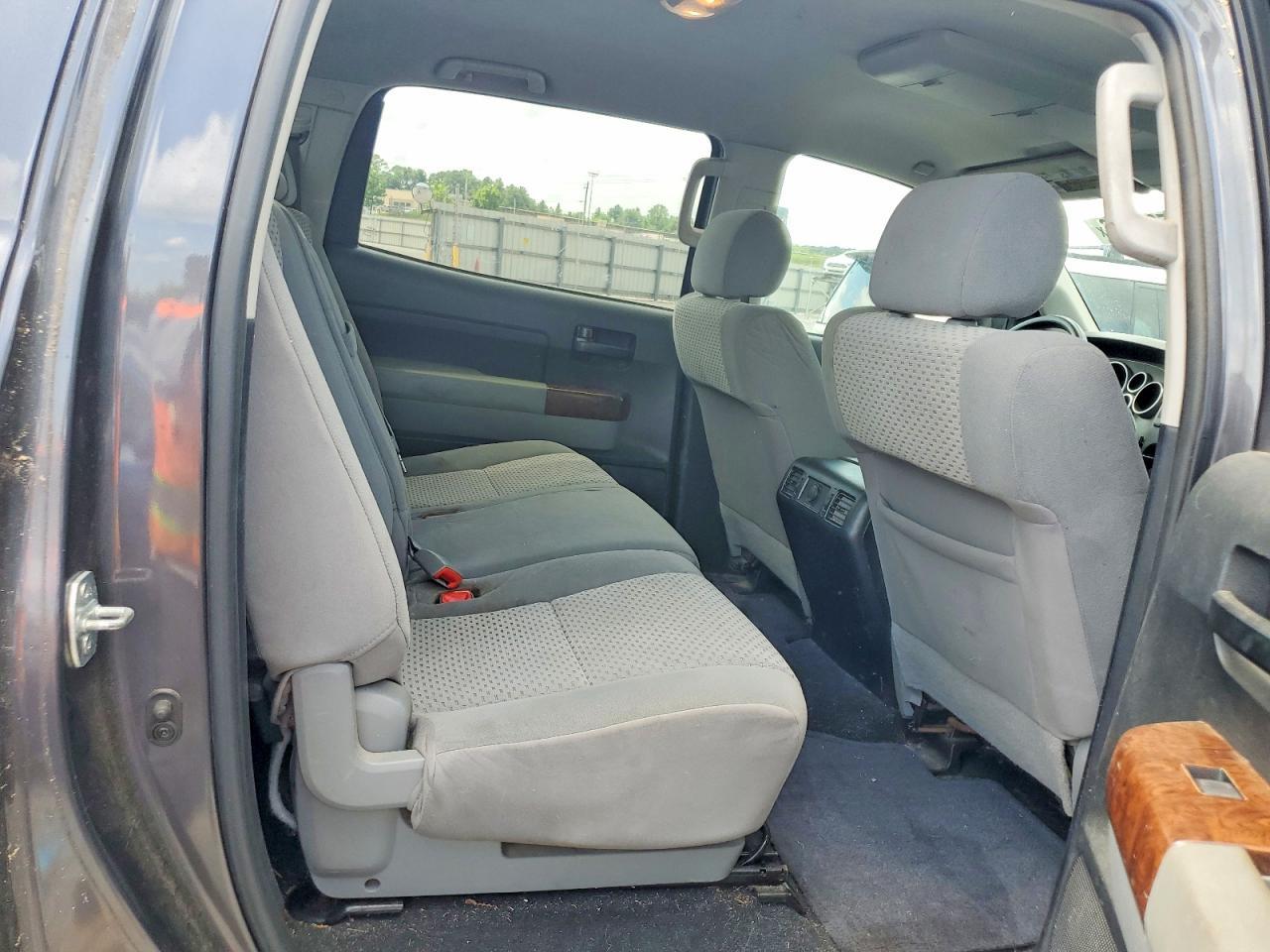2012 TOYOTA TUNDRA