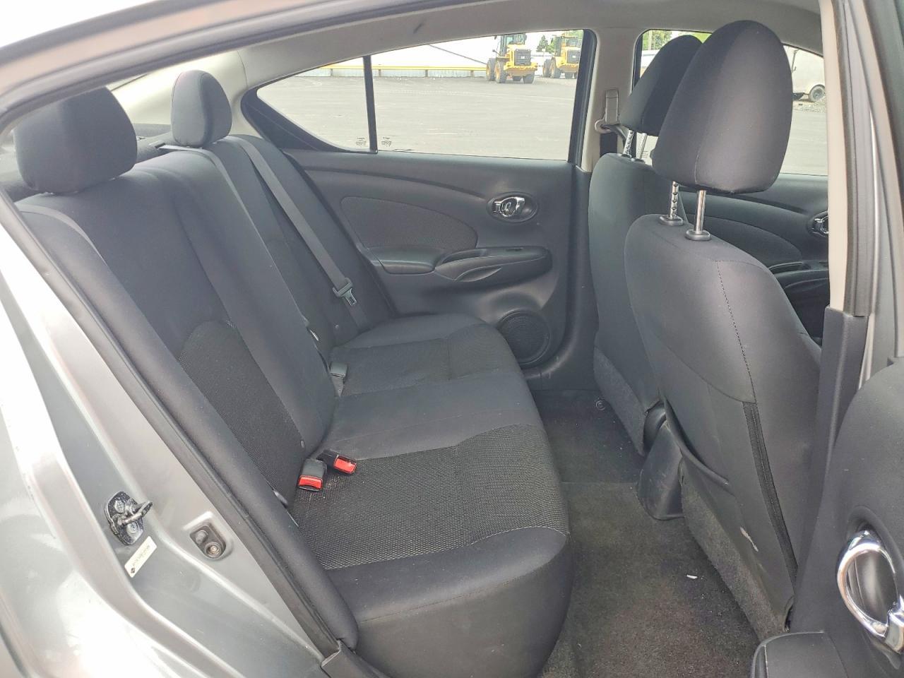 2013 NISSAN VERSA