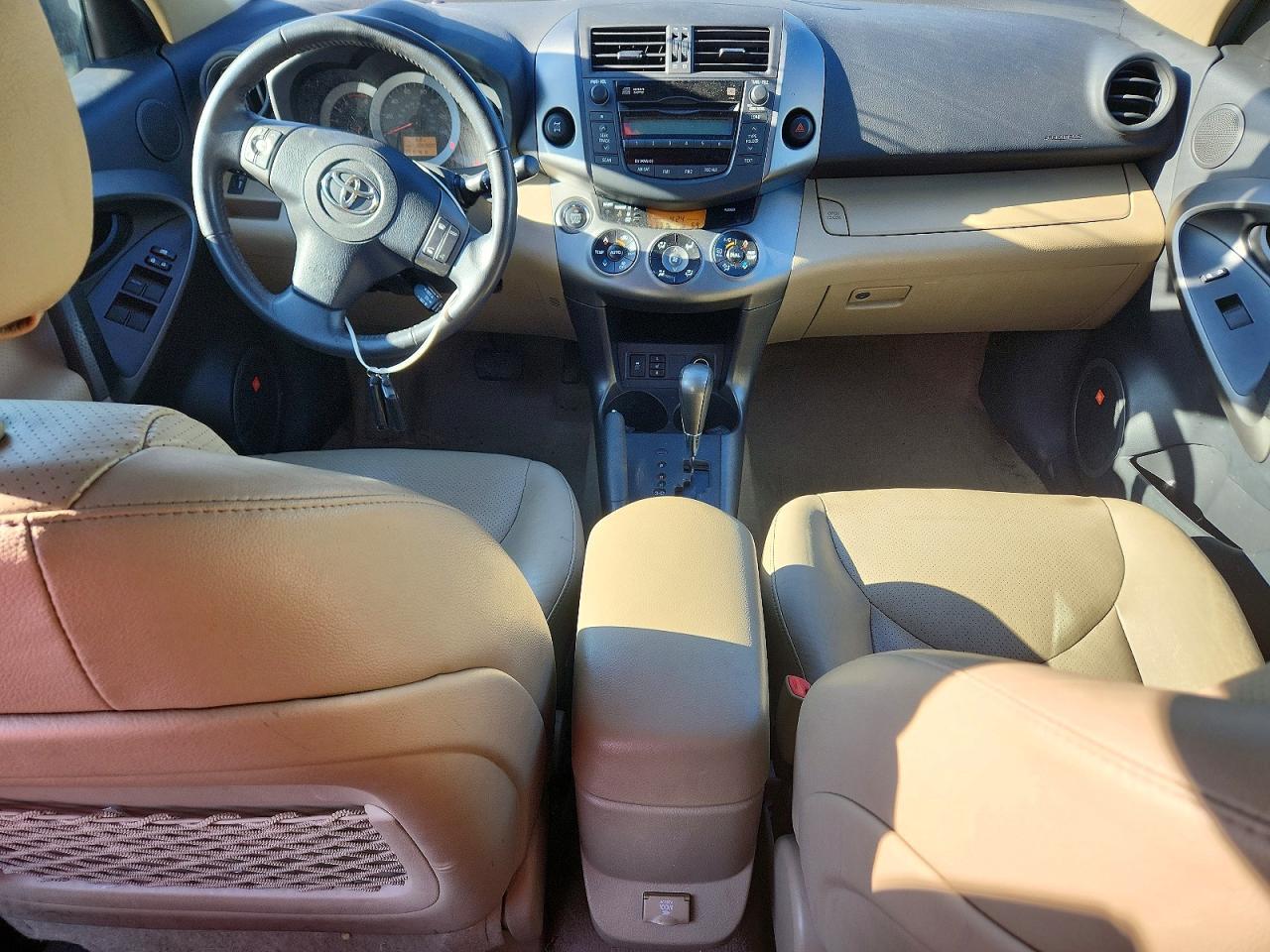 2011 TOYOTA RAV4
