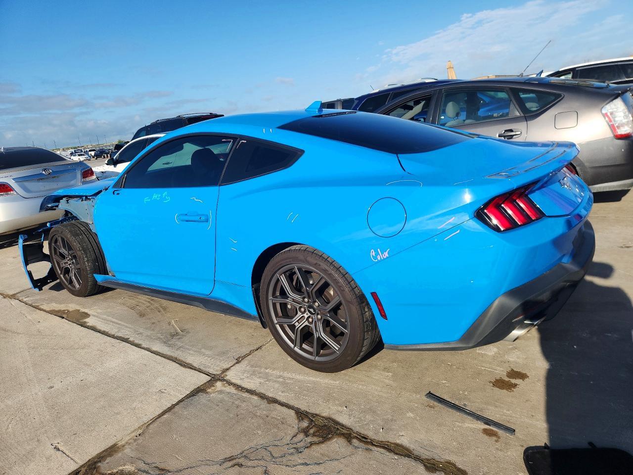 2024 FORD MUSTANG