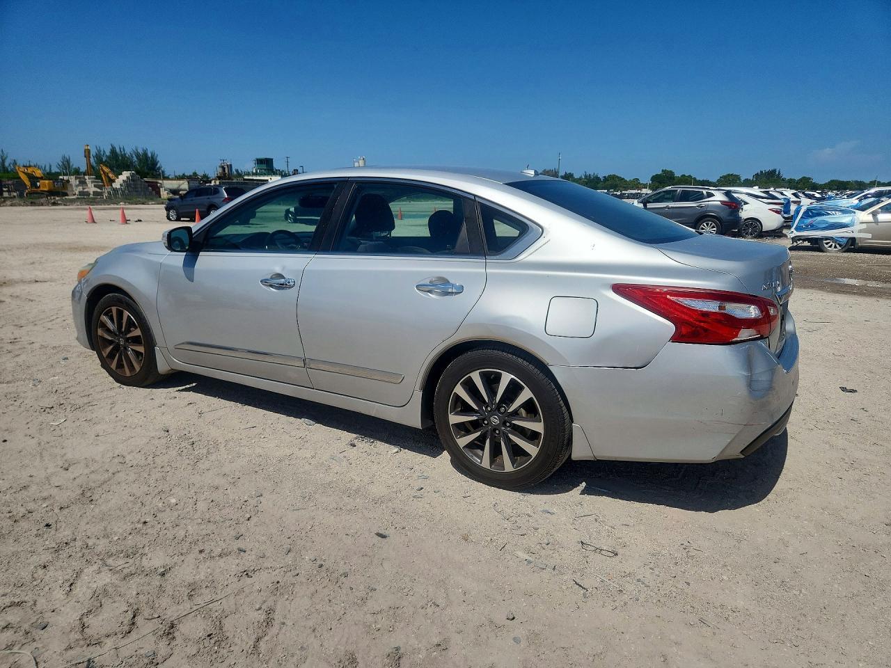 2016 NISSAN ALTIMA