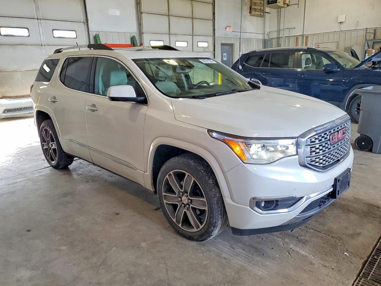 2017 GMC ACADIA