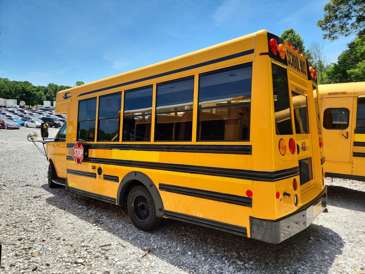 2012 CHEVROLET Express 3500