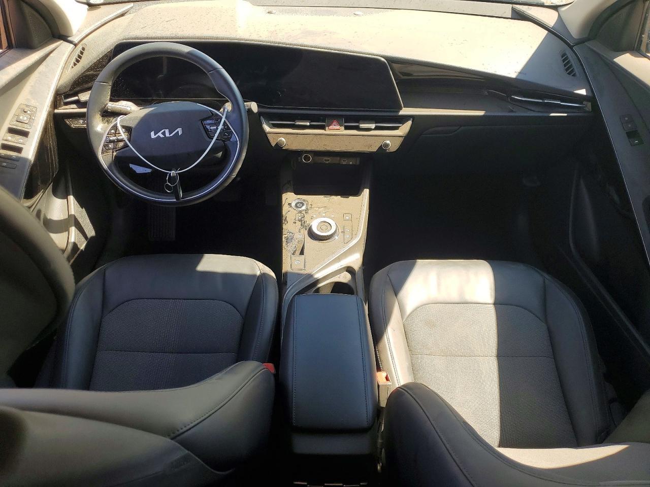 2023 KIA Niro