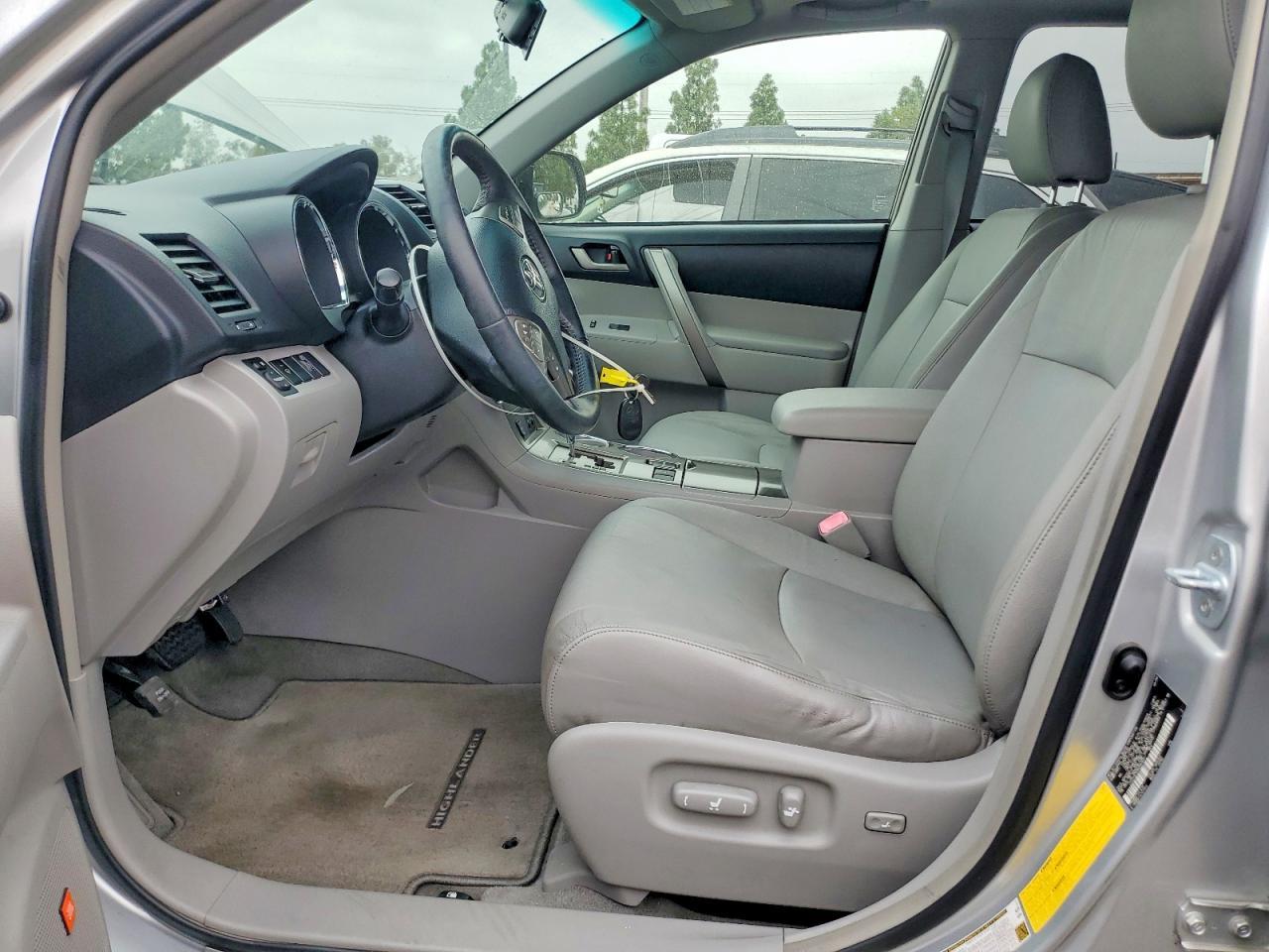 2008 TOYOTA HIGHLANDER
