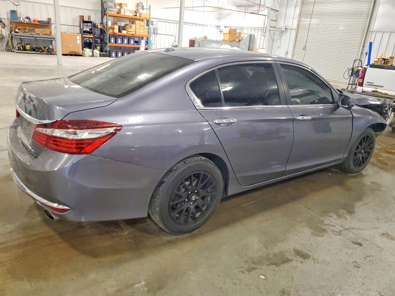 2016 HONDA ACCORD