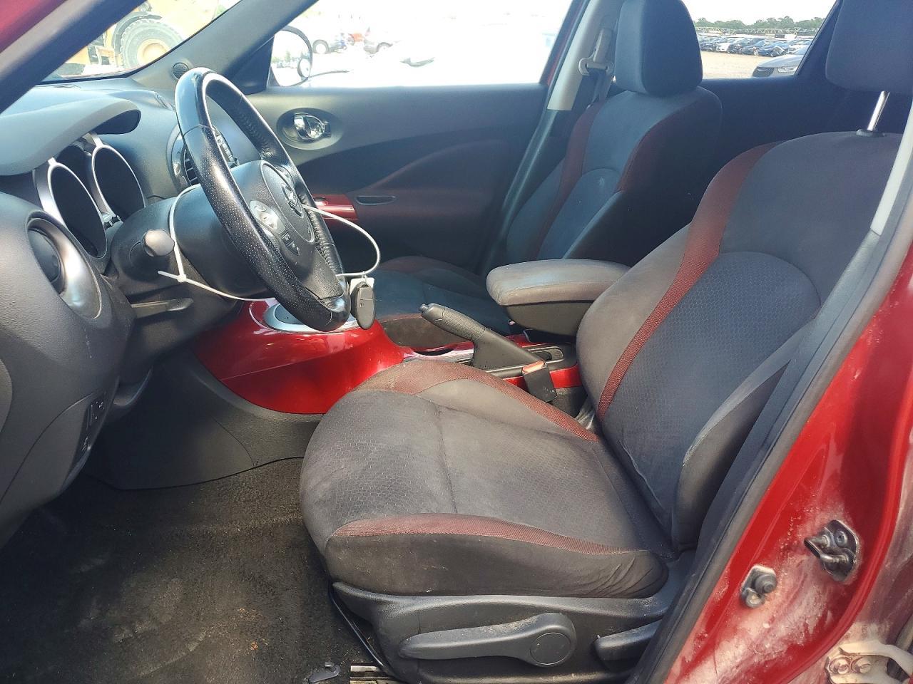 2013 NISSAN Juke