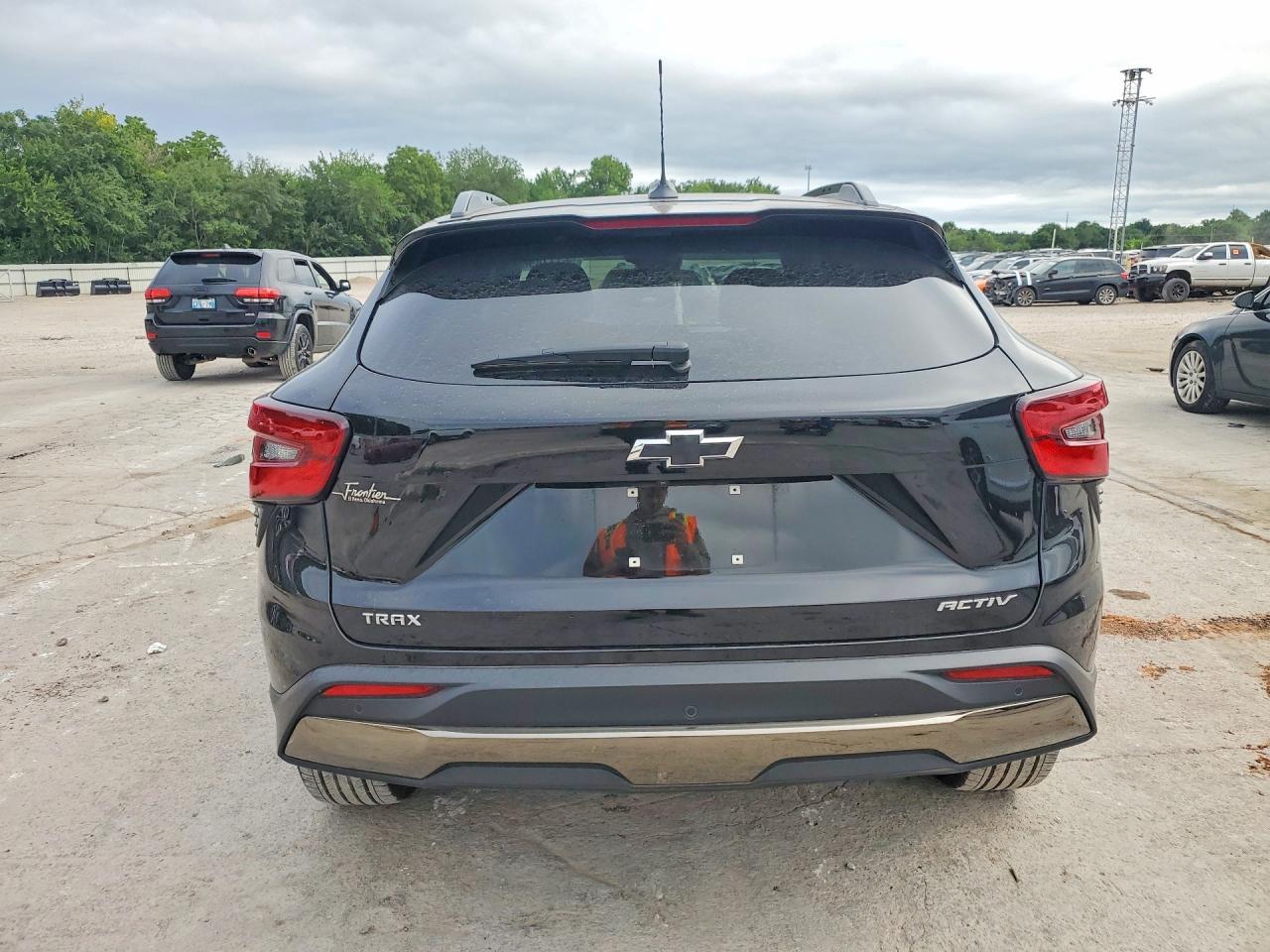 2025 CHEVROLET TRAX