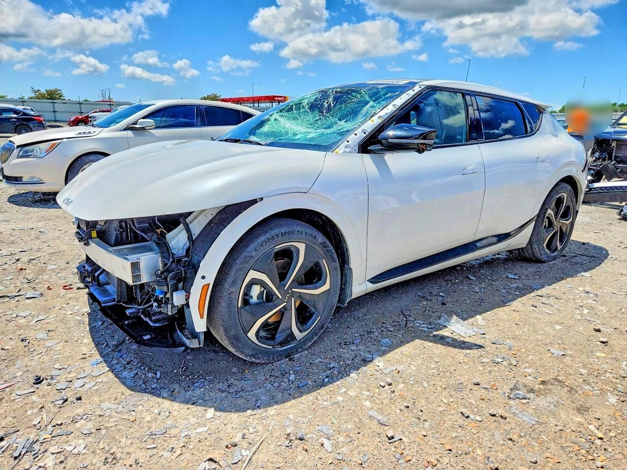 2024 KIA EV6