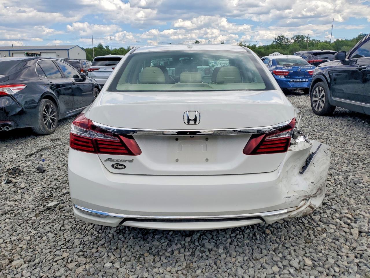 2017 HONDA ACCORD