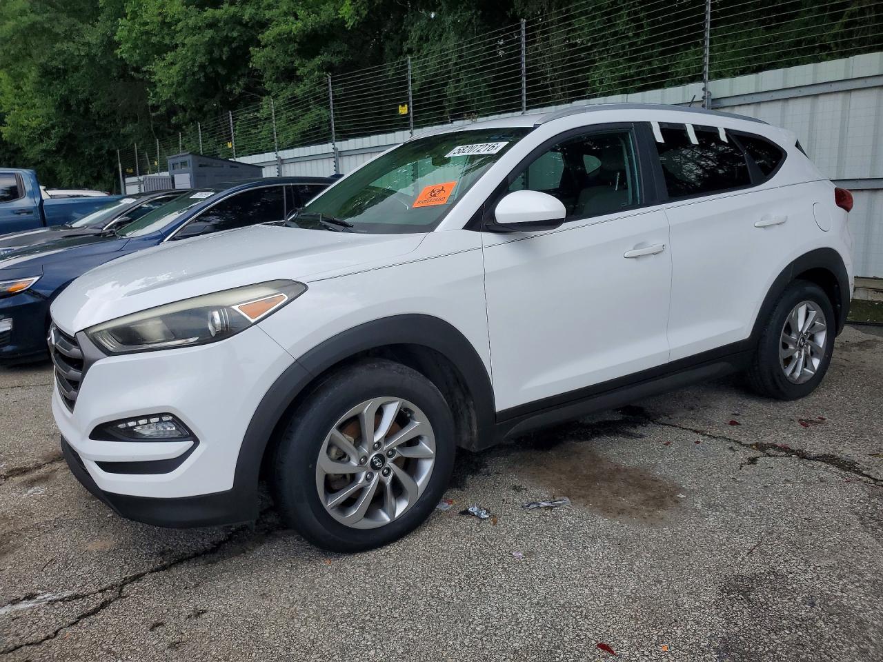 2016 HYUNDAI TUCSON